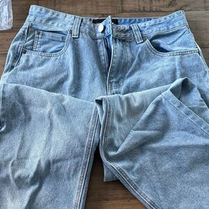 Men's Light Blue Relaxed Jeans